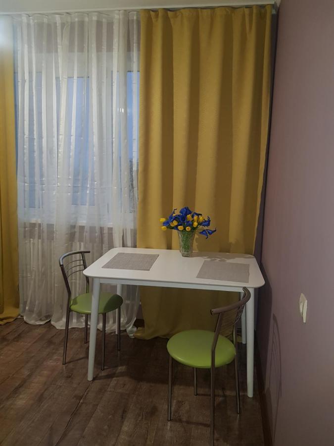 Apartment Sports Palace Просторная Квартира Рядом Дворец Спорта Charków Zewnętrze zdjęcie